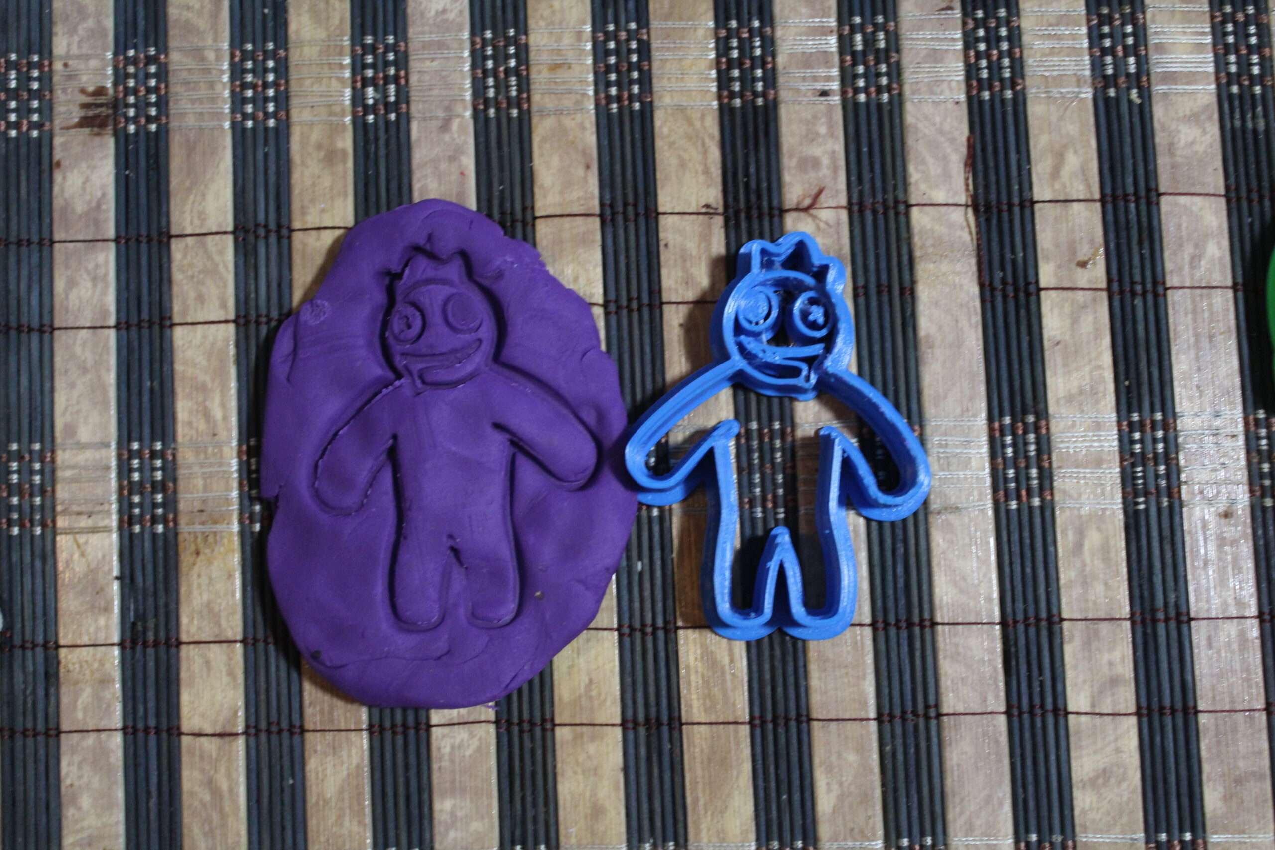 Cortador de Galletas Rainbow Friends – Diseño 3D - Imagen 9