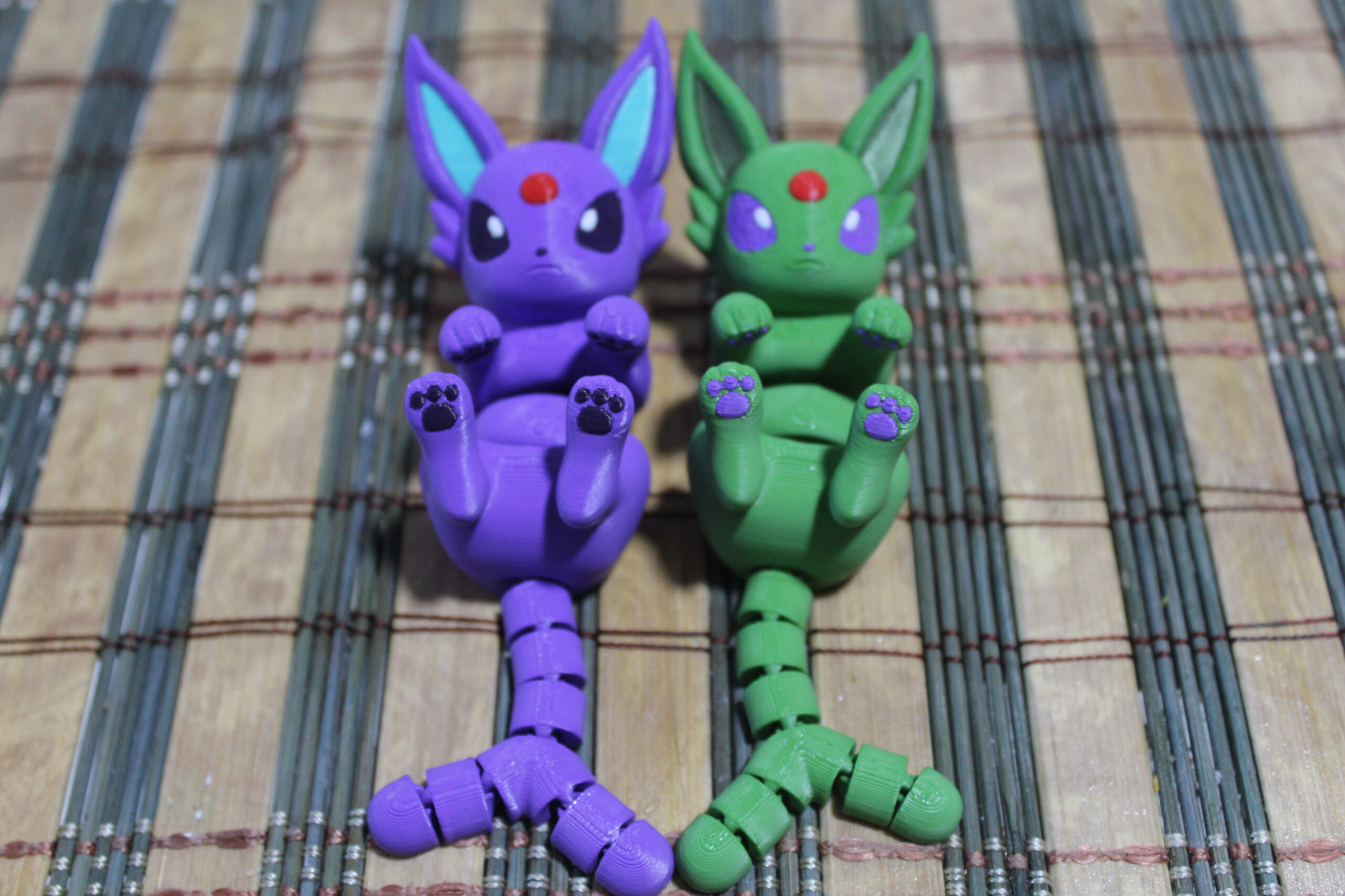 Llavero Flexible Pokemon Eevee Evolutions Espeon Jolteon Flareon Umbreon Sylveon Vaporeon Glaceon - Imagen 7